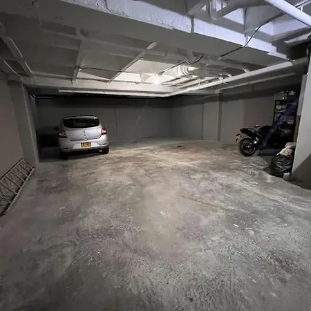 Apartamento En Maravilloso Laureles Con Piscina 801 Medellin Exterior photo