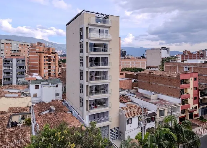 Apartamento En Maravilloso Laureles Con Piscina 801